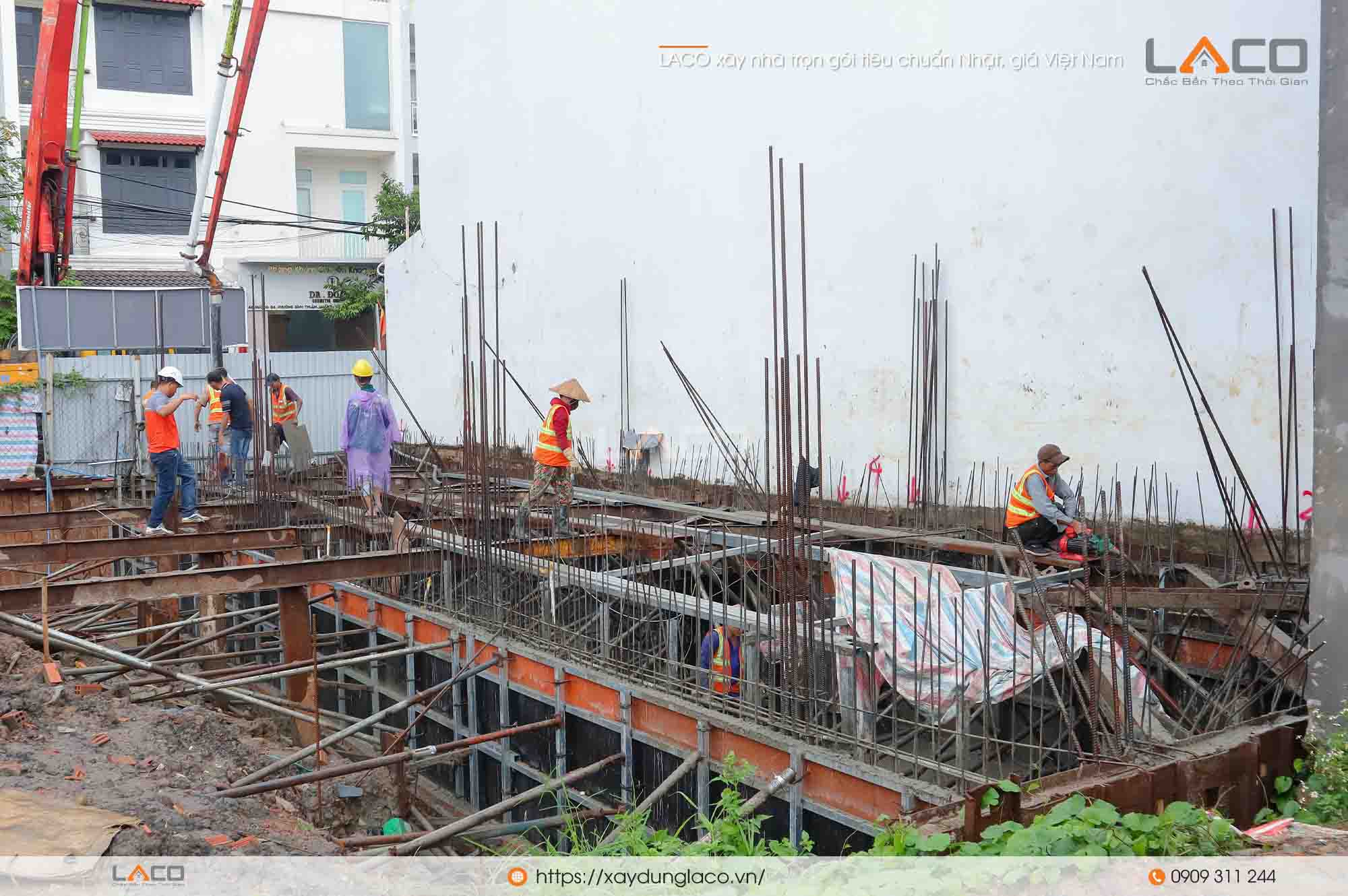 Đổ bê tông vách tầng hầm